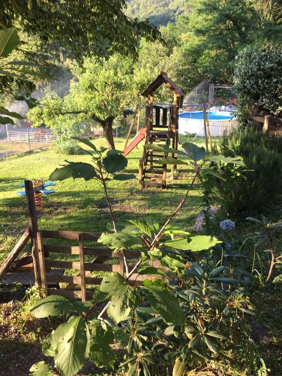 Agriturismo La Taverna Del Nonno Borzonasca Екстер'єр фото